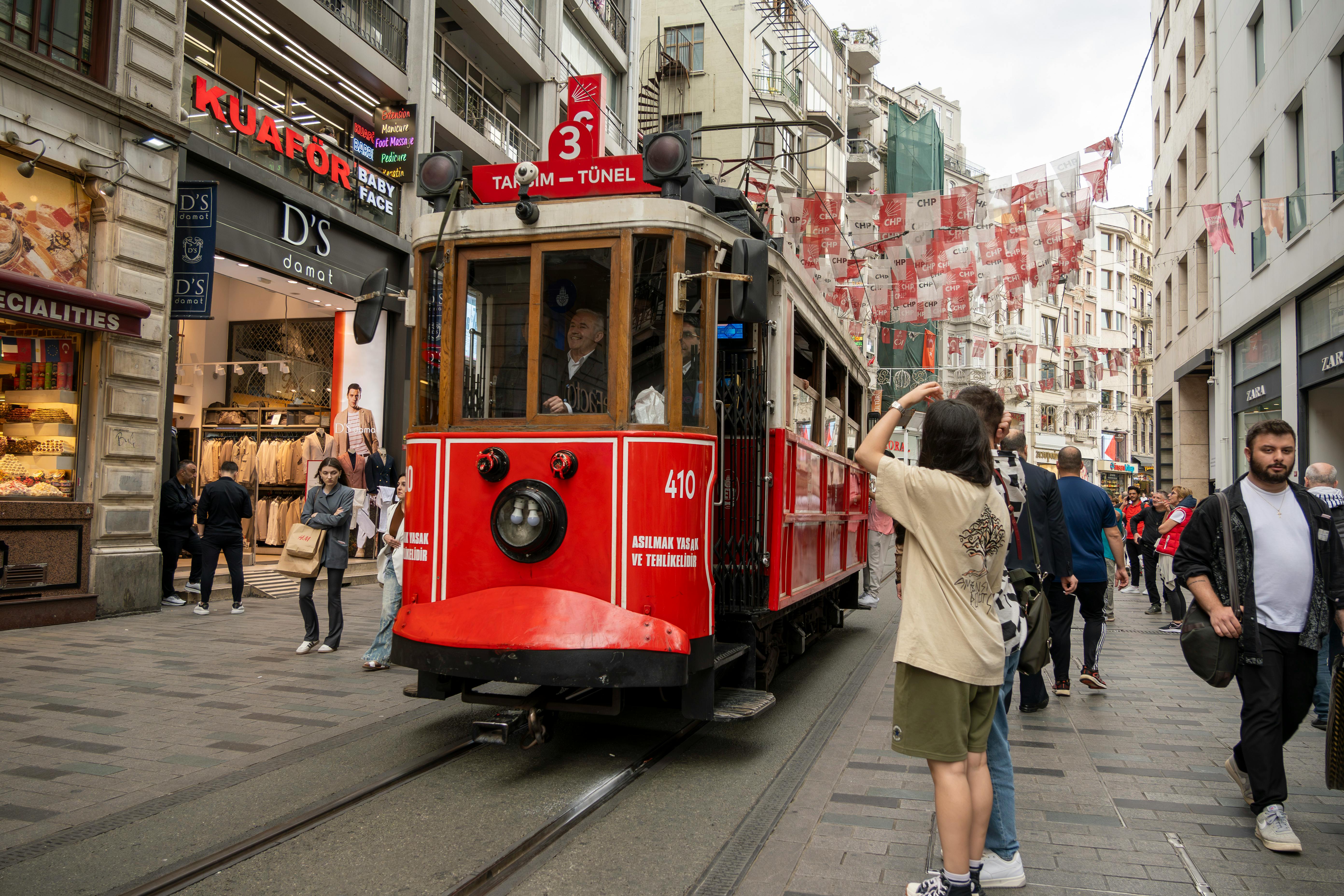 Smart Traveling in Istanbul: Public Transport, MegaPass, and Budget Optimization