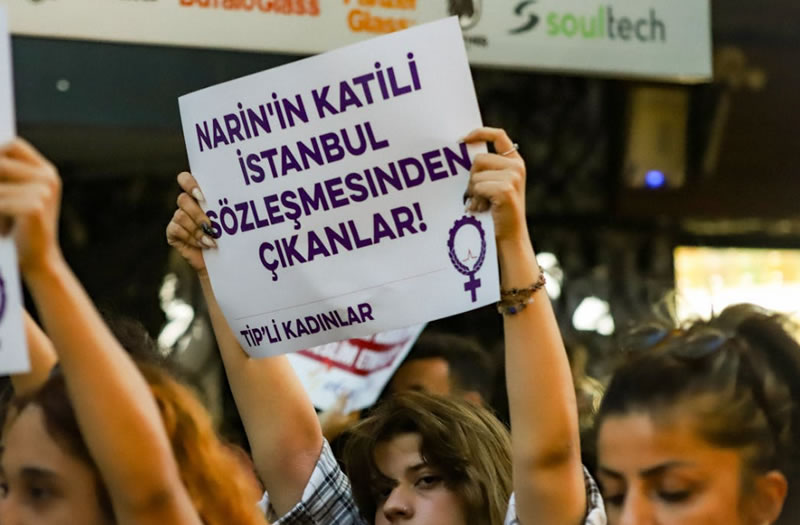 Solo Female Travel in Istanbul: Safety Tips, Dress Codes, and What to Expect